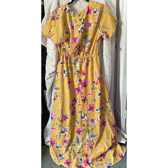 NWT Yellow Floral Maxi Dress - Picture 4 of 6